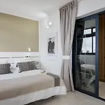 Roble Villa *